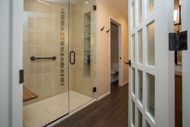 Pierre Louis Shower