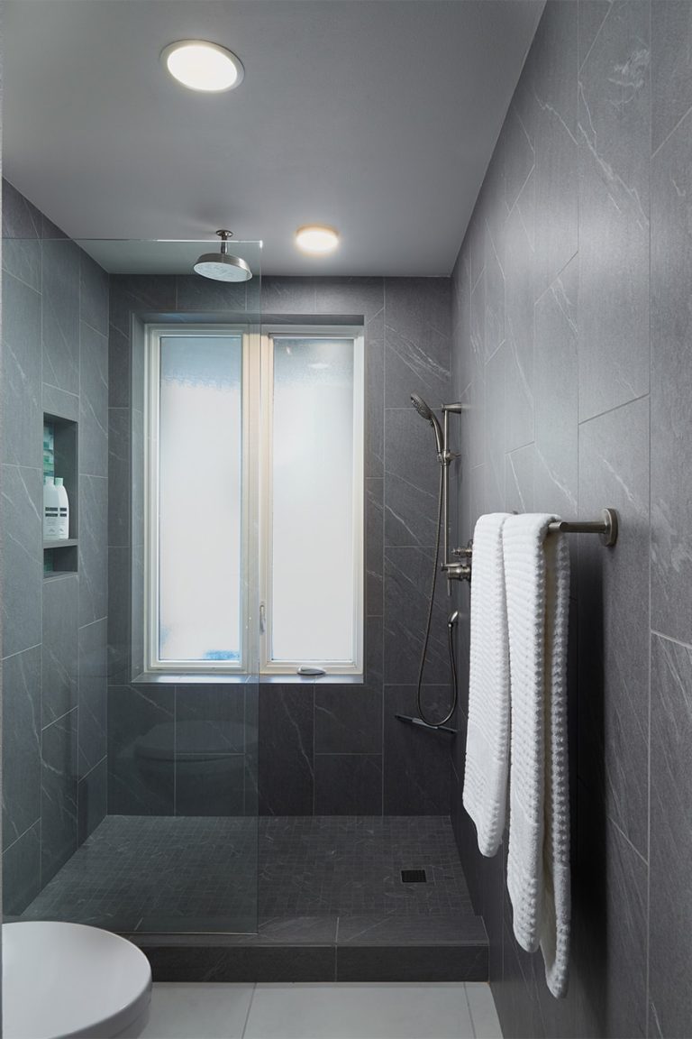 Wong Master Shower